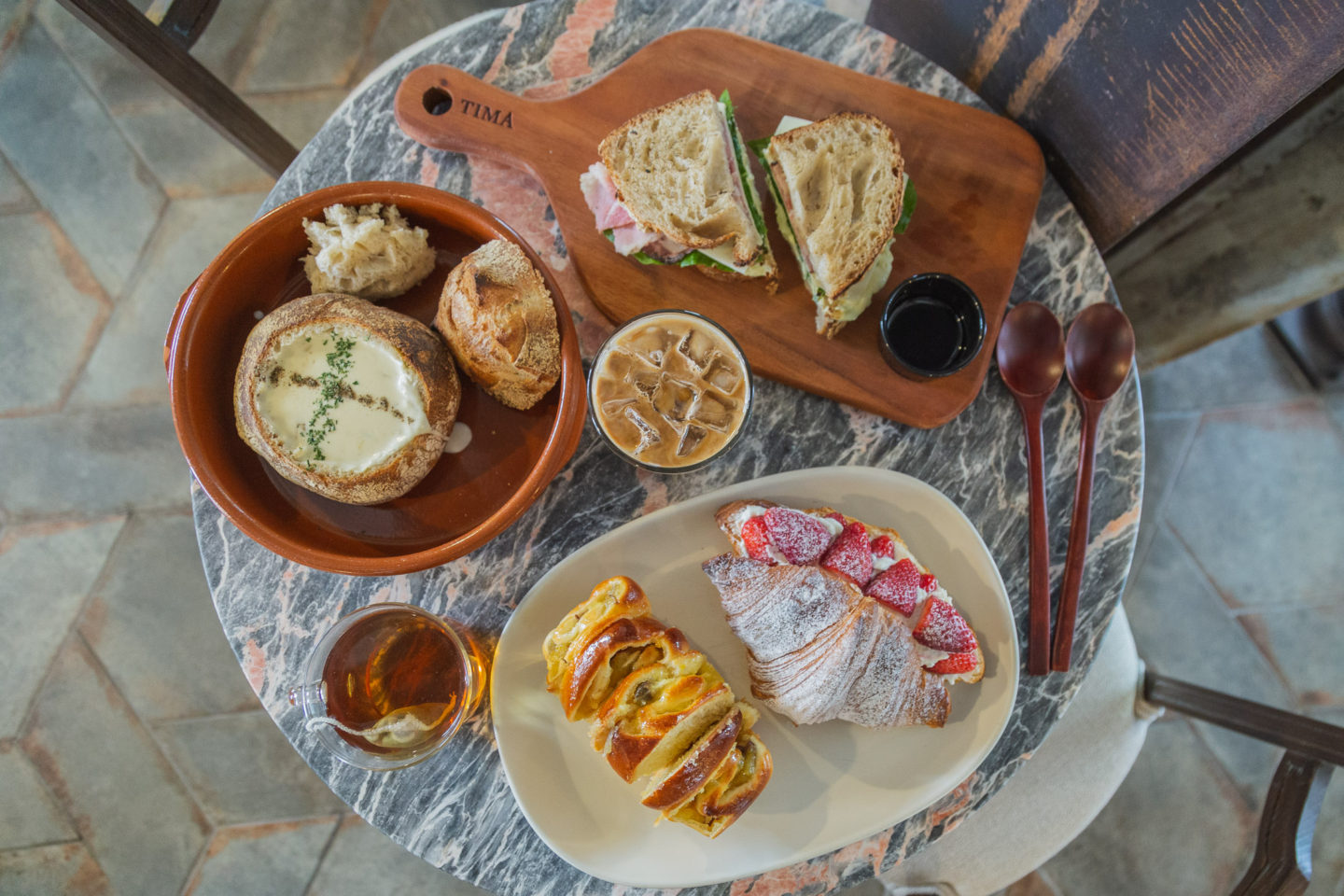 Boulanger Maison Bukak